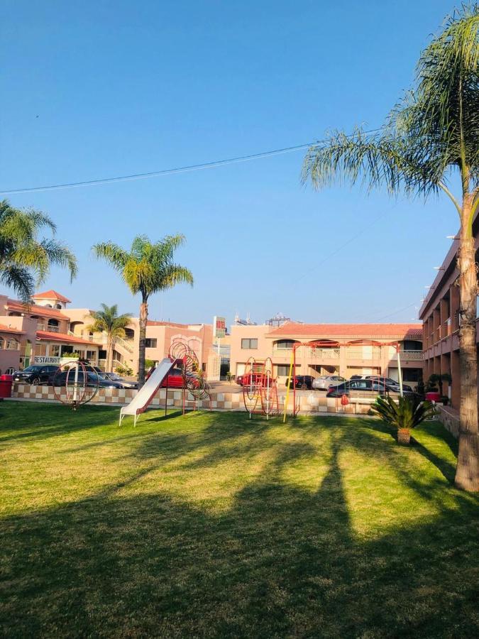 Hotel Los Vergeles Villa Hidalgo  Exterior photo